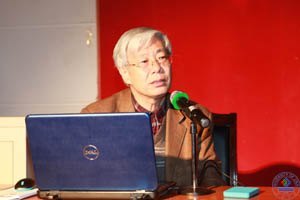 中央民族乐团副团长张振涛走进济南大学“泉城大讲堂”