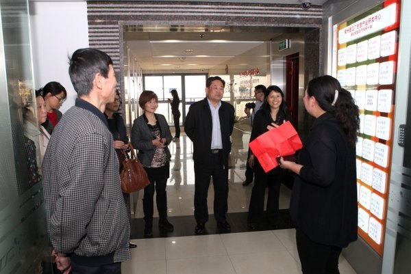 北京工商大学来常州工学院考察交流