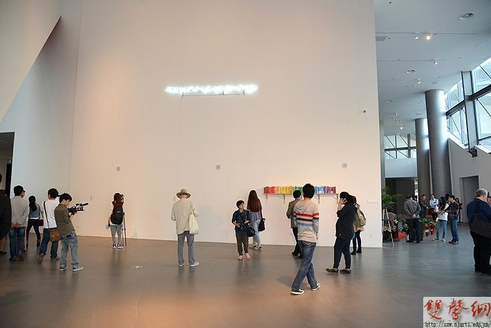 美术馆举办“AMNUA国际诗歌集成2013”活动