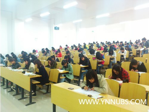 2013年全国大学生英语竞赛初赛在云南师范大学商学院圆满落幕