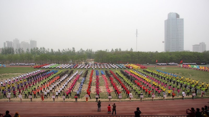 许昌学院第十届田径运动会隆重开幕