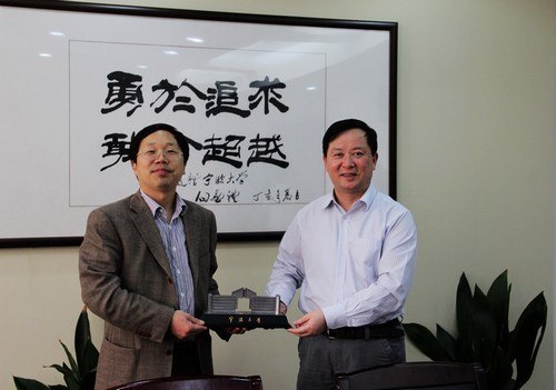 冯尚申副校长率队赴宁波参观考察