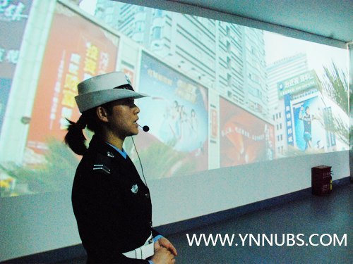 ����ʦ����ѧ��ѧԺ��֯ʦ�����е�·��ȫ����ѧϰ