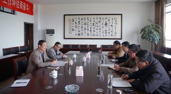 叶军到文学院调研