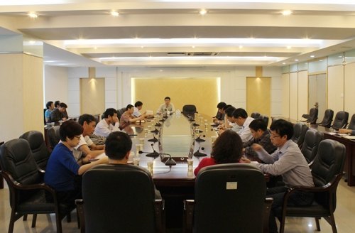 学院召开机关(部)处长、系主任工作会议