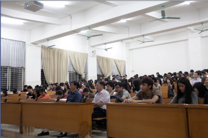 艺术系2013年学风建设大会顺利召开