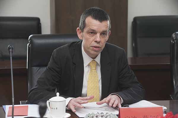 英国安格利亚•鲁斯金大学代表团来访