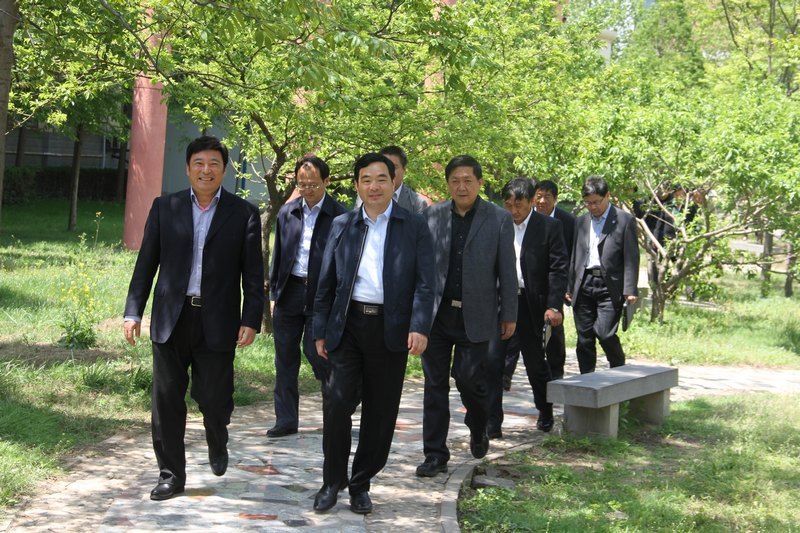 教育部思政司谢新松副司长一行来许昌学院调研检查