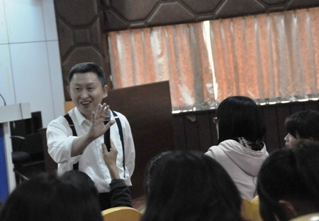 经管学院举办“习惯养成教育”专题讲座