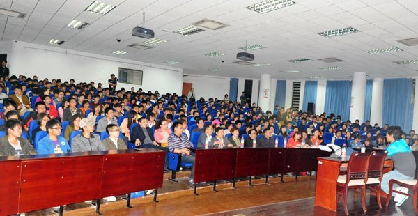 【系列报道三】理想照亮人生,激情点燃梦想——“留动中国”体育健康论坛在黄山学院举行