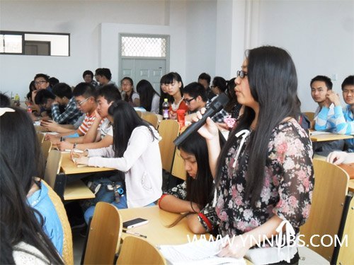 云南师范大学商学院召开杨林校区工作进展反馈会