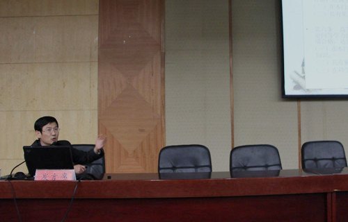 学校举行第二场“五大工程”宣讲会