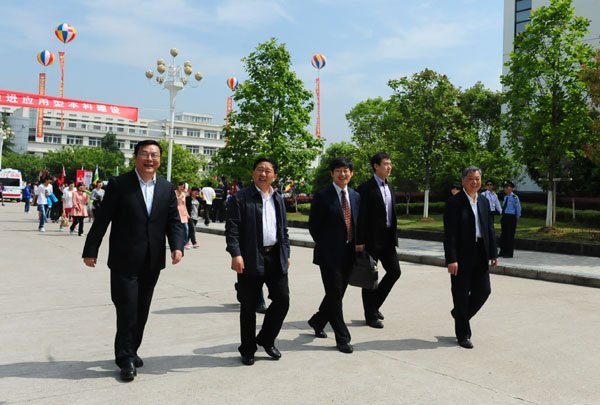 生建学来黄山学院检查指导工作