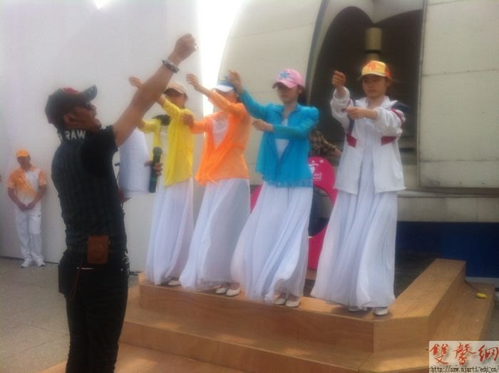 �Ͼ������ʥ��ɼ���ʽ�ɹ�����&nbsp;���С���С���������