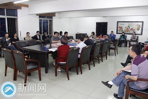 “教学礼拜”教师代表再聚谈问题