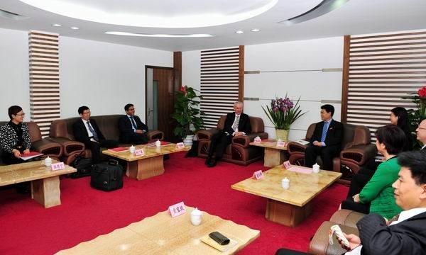 ����ѧԺ��Ĵ�����ī������������ѧԺ����ǩԼ��ʽ