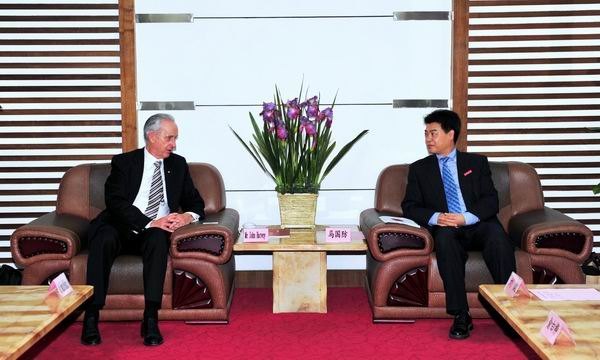 ����ѧԺ��Ĵ�����ī������������ѧԺ����ǩԼ��ʽ