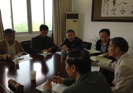 ��������У�����ֽ�ѧ������������