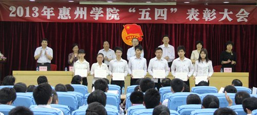 ���ı������·�   �ഺ�����й���