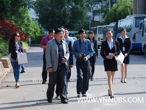 全国财经独立学院专业协作委员会和财经独立学院发展研究中心第三次全体会议在云南师范大学商学院举行