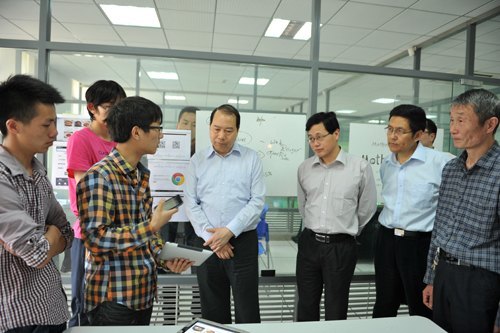 湖北省高校党建和大学生思政教育督导组莅临湖北工业大学检查