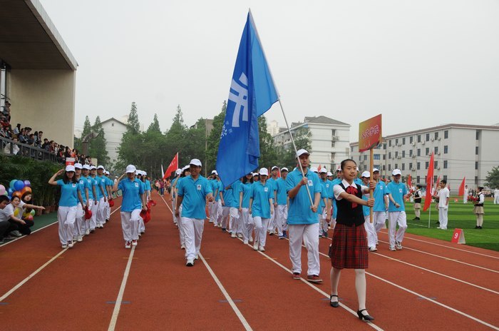 2013��У�ﾶ�˶�����Ӱ����(�������¡���)