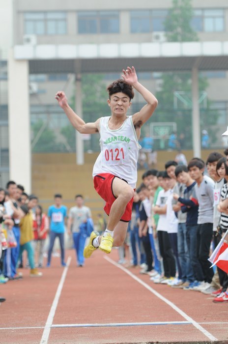 2013��У�ﾶ�˶�����Ӱ����(�������¡���)