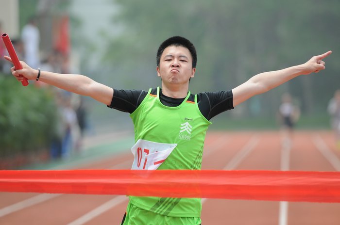 2013��У�ﾶ�˶�����Ӱ����(�������¡���)