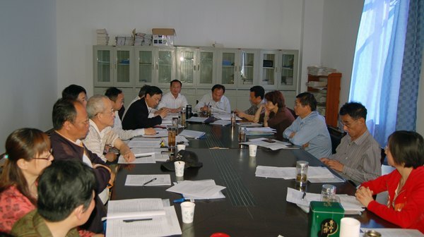 【两代会专题报道四】黄山学院第三届教代会暨工代会第一次会议举行分团讨论