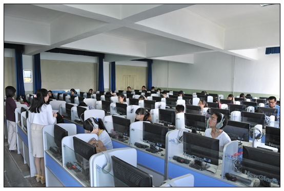 2013��ȫ����ѧ��Ӣ�ﾺ��ɽ�������������������ڽ���ѧԺ����