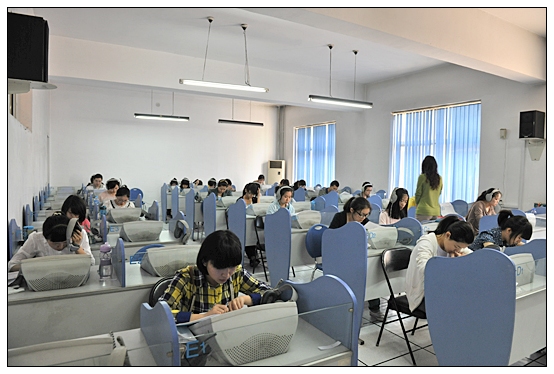 2013��ȫ����ѧ��Ӣ�ﾺ��ɽ�������������������ڽ���ѧԺ����