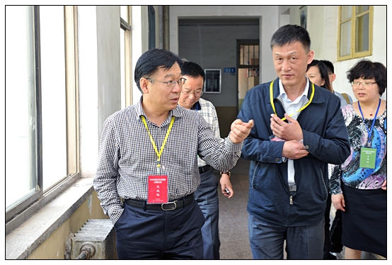 �ｨ��Ժ����Ѳ�Ӵ�ѧ��Ӣ�ﾺ��ɽ����������