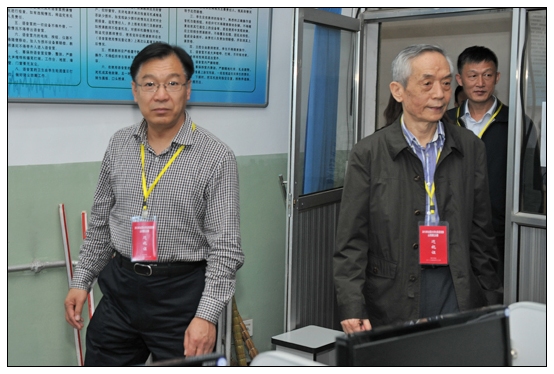 �ｨ��Ժ����Ѳ�Ӵ�ѧ��Ӣ�ﾺ��ɽ����������