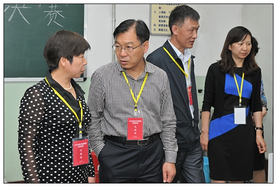 �ｨ��Ժ����Ѳ�Ӵ�ѧ��Ӣ�ﾺ��ɽ����������