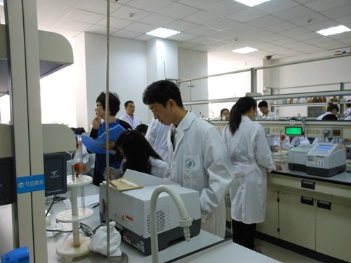 吉林农业科技学院学生在首届省大学生生物学实验技能竞赛中喜获佳绩吉林农业科技学院学生在首届省大学生生物学实验技能竞赛中喜获佳绩