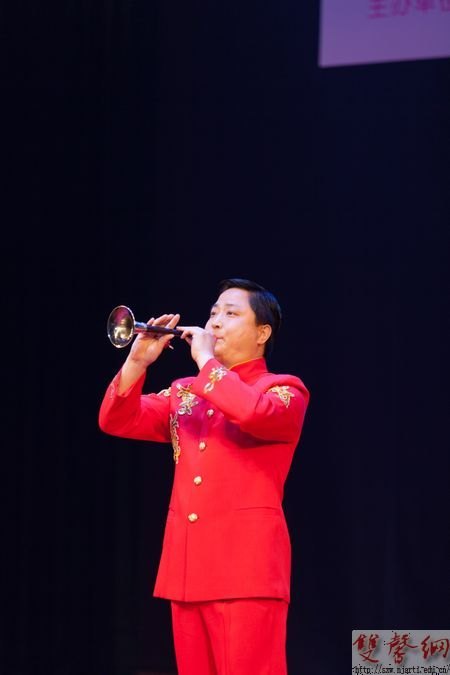 南京艺术学院“高雅艺术进校园”走进两所高校