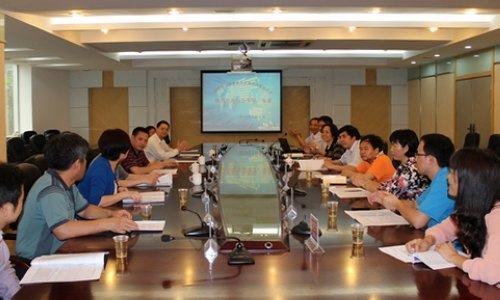 数学系召开应用统计学专业人才培养方案论证会