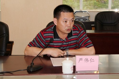 数学系召开应用统计学专业人才培养方案论证会
