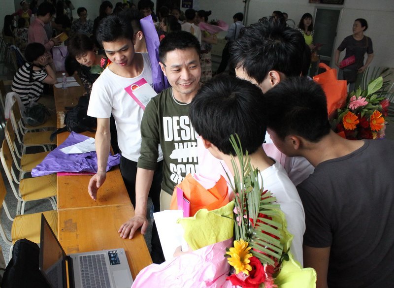 ѧԺ2013赸ѧרҵҵ㱨߹ɹ