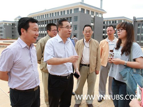 邹平副书记莅临云南师范大学商学院调研指导工作