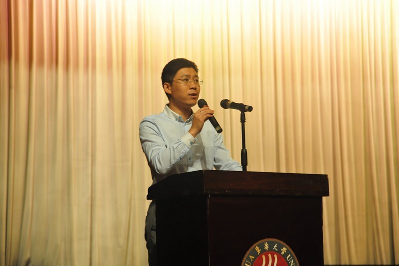 东华大学隆重举行东华大学2012-2013学年五四表彰大会暨第二十八届“东华之春”汇报演出