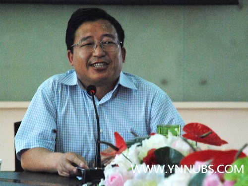 ʡ��ίίԱ��ʦ���ί���ɳ����ݰ������ʦ����ѧ��ѧԺ��չ������������ר�⽲��