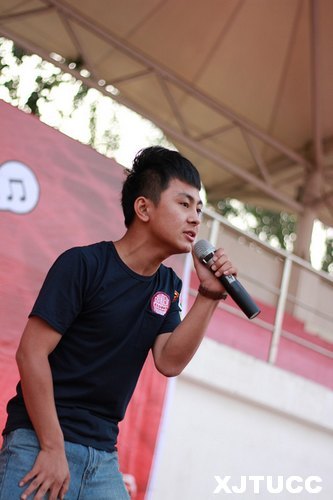 2013陕西大学生K歌大赛第六场海选走进西安交通大学城市学院