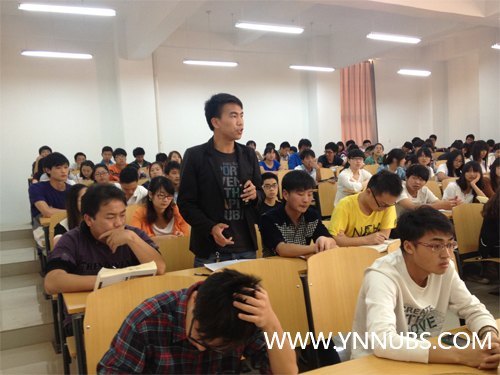 云南师范大学商学院开展杨林校区期中教学检查