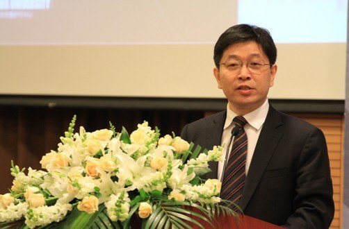 拓展时尚研究新领域 开创学科建设新方向——东华大学时尚传播研究中心揭牌仪式暨主题研讨会日前举行