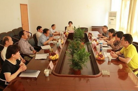 ѧԺ��֯רҵ���衢ʵ����ѧ���п���