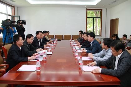 ʡ��Э��ϯ�ĵ���һ�е�������ѧ������п���ʡ��ЭίԱ