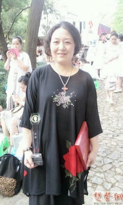 “萌女声”合唱团荣获“江苏紫金合唱节”青年组金奖