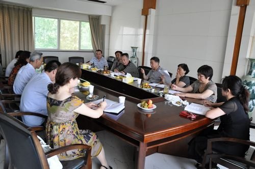 湖北汽车工业学院来湖北工业大学交流离退休工作经验