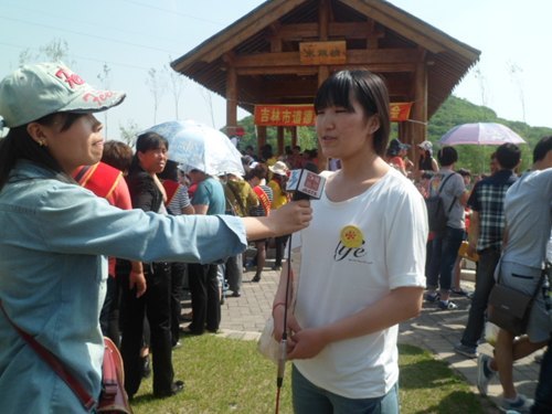 用爱传递温暖用爱传递温暖